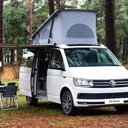 Cookies Campers Dublin - Small Campervan Exterior foto